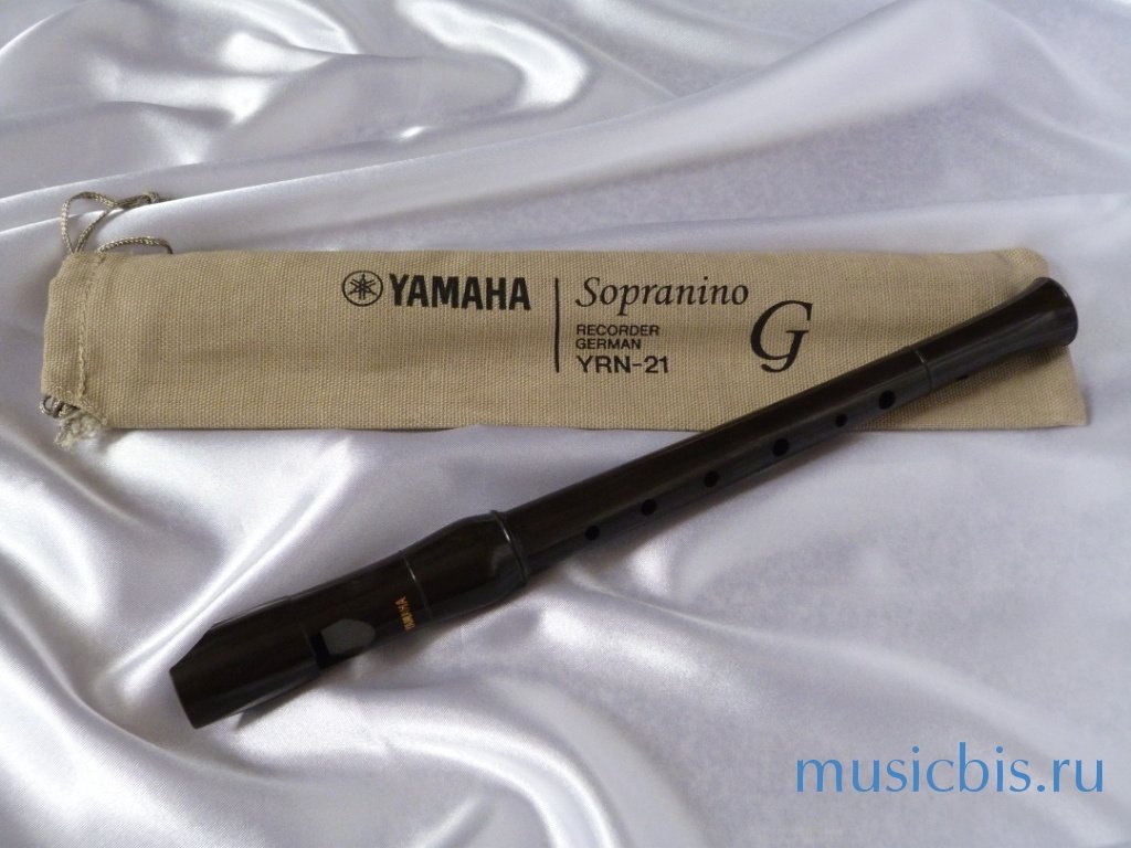 Блок-флейта Yamaha YRN-21