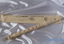 Блок-флейта Yamaha YRS-23, германская система, корпус пластик